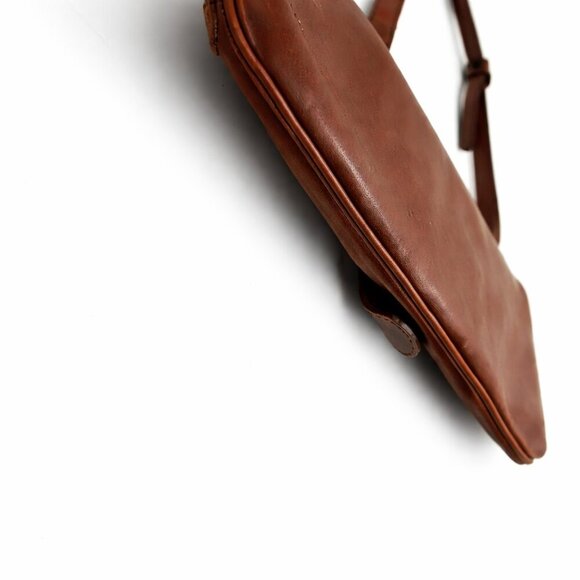 Handbag - Picture 3 of 7